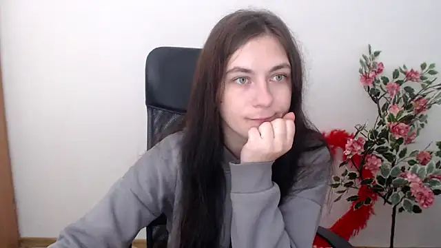 Snapshot of AmandaJi_ chatting on 11-04-25, 07:18 AmandaJi  online show from 11-04-25, 07:18