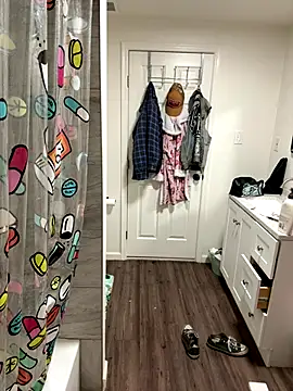 I am babydoll online show from 11-04-25, 04:00