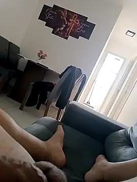 Snapshot of Trixboy201 chatting on 12-01-25, 03:50 Trixboy201 online show from 12-01-25, 03:50