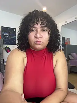 Snapshot of KarlaWild chatting on 11-05-25, 12:16 KarlaWild online show from 11-05-25, 12:16