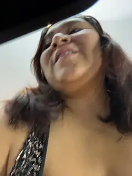 Snapshot of KarlaWild chatting on 11-30-25, 04:16 KarlaWild online show from 11-30-25, 04:16