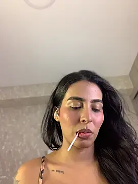 Snapshot of genesissara chatting on 06-27-26, 12:26 genesissara online show from 06-27-26, 12:26