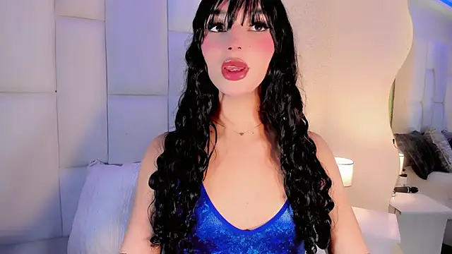 Snapshot of Angeles_Busst chatting on 12-01-25, 09:09 Angeles Busst online show from 12-01-25, 09:09