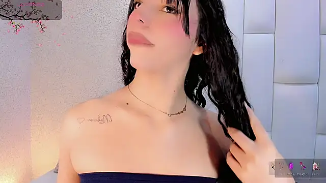 Snapshot of Angeles_Busst chatting on 12-13-25, 08:47 Angeles Busst online show from 12-13-25, 08:47