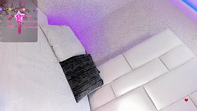 Angeles Busst online show from 04-03-26, 09:02