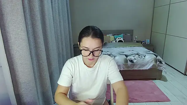 singletrouble online show from 10-21-25, 04:35