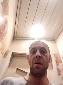 MaxDevilWhite online show from 03-23-26, 02:43