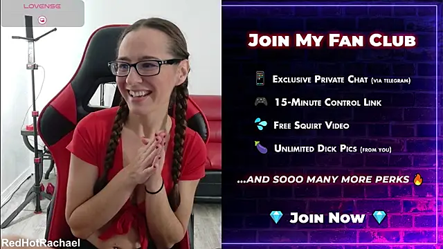 Snapshot of RedHotRachael chatting on 11-15-25, 04:25 RedHotRachael online show from 11-15-25, 04:25