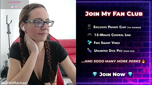 Snapshot of RedHotRachael chatting on 12-03-25, 04:27 RedHotRachael online show from 12-03-25, 04:27