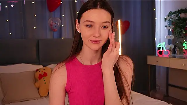 Snapshot of GeorginaDudley chatting on 02-18-26, 07:15 GeorginaDudley online show from 02-18-26, 07:15