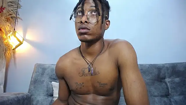 Snapshot of xxxhotbbc chatting on 02-18-25, 06:37 xxxhotbbc online show from 02-18-25, 06:37