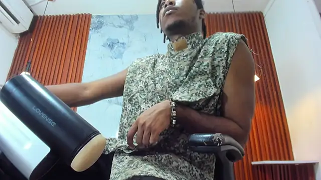 Snapshot of xxxhotbbc chatting on 10-23-25, 07:45 xxxhotbbc online show from 10-23-25, 07:45