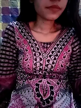 Snapshot of cute_IndianBabe chatting on 02-26-25, 09:27 cute IndianBabe online show from 02-26-25, 09:27