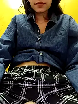 Snapshot of cute_IndianBabe chatting on 03-09-25, 01:46 cute IndianBabe online show from 03-09-25, 01:46