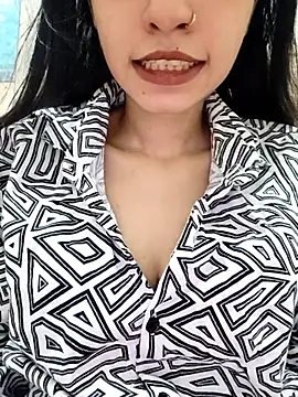 Snapshot of cute_IndianBabe chatting on 09-13-25, 01:16 cute IndianBabe online show from 09-13-25, 01:16