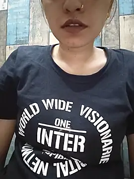 cute IndianBabe online show from 06-19-26, 05:34