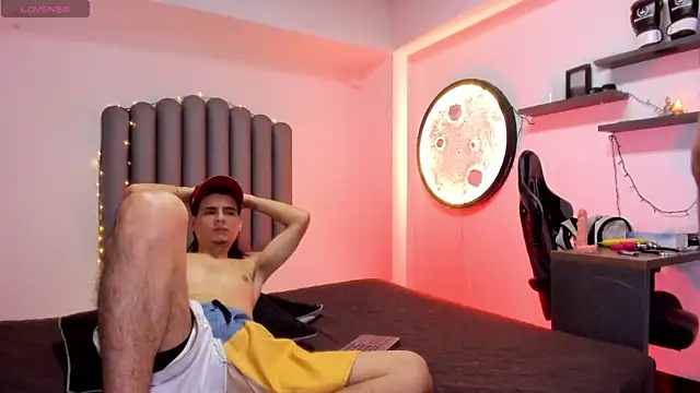 Martshall09 online show from 12-20-25, 09:44