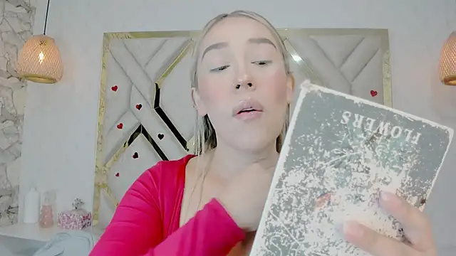 Lannajansen online show from 02-22-25, 12:40