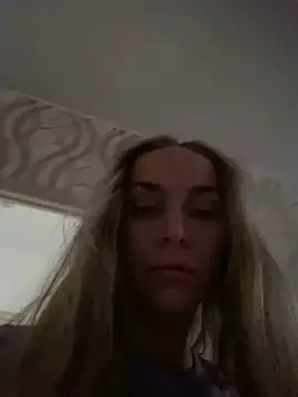 White Lu online show from 02-11-25, 05:58