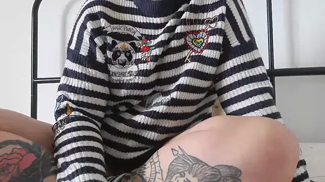 bunnyfox420 online show from 04-13-26, 04:12