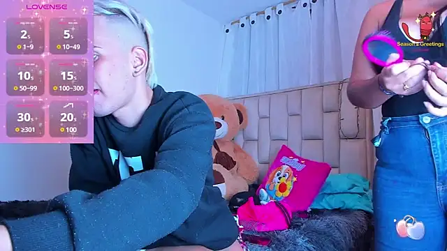 Snapshot of Sexy_valgirl chatting on 03-01-25, 04:04 Sexy valgirl online show from 03-01-25, 04:04