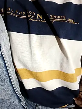 Snapshot of Khushi-Star chatting on 10-30-25, 03:35 Khushi-Star online show from 10-30-25, 03:35