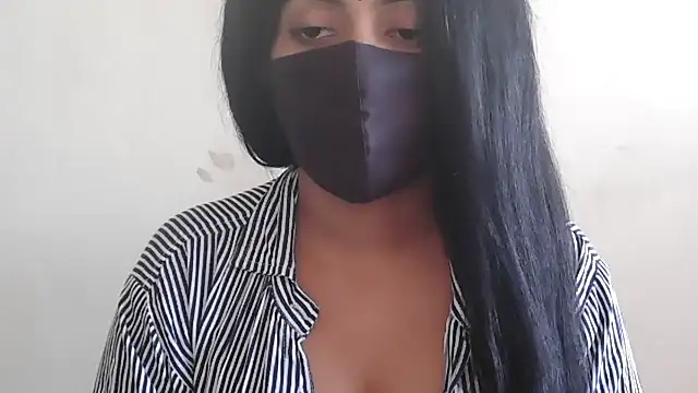 Snapshot of Reddy_Trisha chatting on 11-16-25, 10:21 Reddy Trisha online show from 11-16-25, 10:21