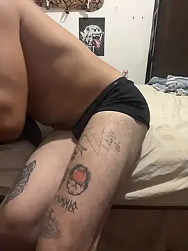 paullliliu online show from 10-06-25, 03:59