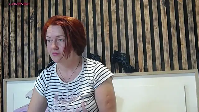 Alis Lovi online show from 10-24-25, 10:11