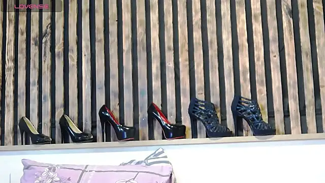 Alis Lovi online show from 03-18-26, 10:51