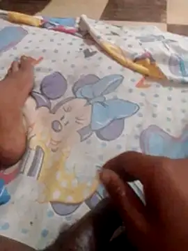 Snapshot of mhmia chatting on 10-13-25, 05:35 mhmia online show from 10-13-25, 05:35