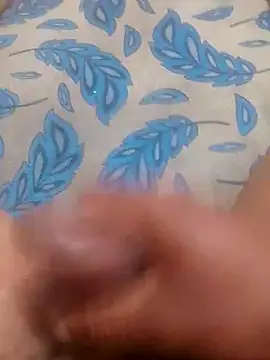 Snapshot of mhmia chatting on 10-14-25, 05:41 mhmia online show from 10-14-25, 05:41