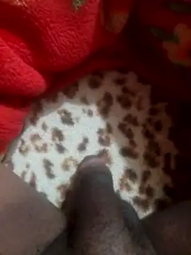 Snapshot of mhmia chatting on 01-12-26, 01:11 mhmia online show from 01-12-26, 01:11