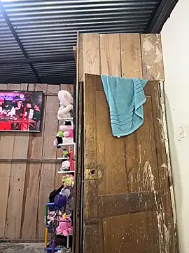 kanper online show from 11-30-25, 01:04