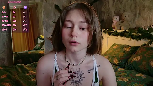 Yo Pixxie online show from 09-29-25, 06:40