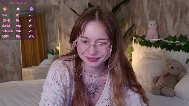 Yo Pixxie online show from 10-10-25, 09:08