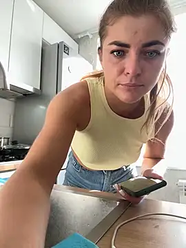 Donna Sun online show from 03-14-25, 12:29