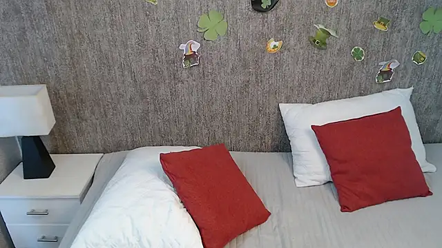 Snapshot of CattyMoon chatting on 03-20-25, 07:35 CattyMoon online show from 03-20-25, 07:35