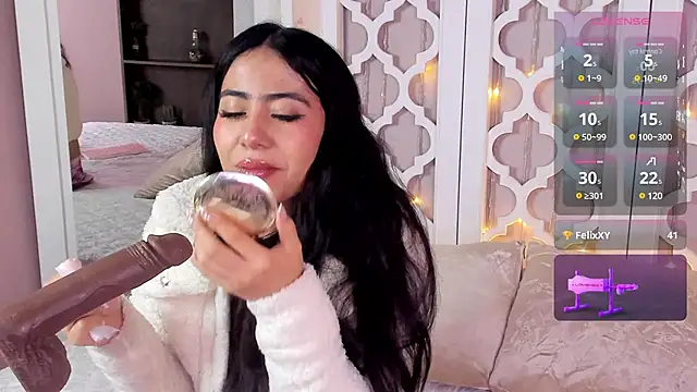 aniie west online show from 02-18-25, 03:21