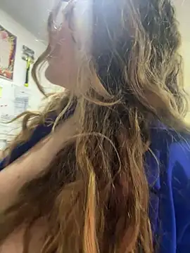 Snapshot of masmelorosa chatting on 02-25-26, 04:55 masmelorosa online show from 02-25-26, 04:55