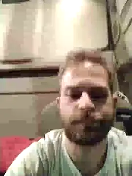 Snapshot of Sborratore1092 chatting on 01-28-25, 10:45 Sborratore1092 online show from 01-28-25, 10:45