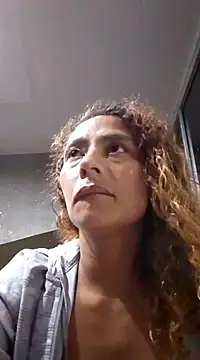 Zoedaniels online show from 03-11-25, 05:05