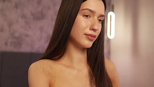 Snapshot of justbarbiee chatting on 10-11-25, 05:55 justbarbiee online show from 10-11-25, 05:55