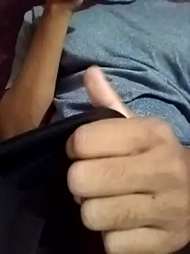 Snapshot of randit7 chatting on 01-27-25, 04:11 randit7 online show from 01-27-25, 04:11