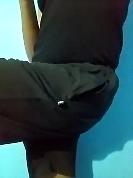 Snapshot of randit7 chatting on 03-13-25, 01:40 randit7 online show from 03-13-25, 01:40