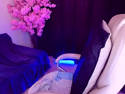 latexgoddes online show from 06-07-26, 10:57