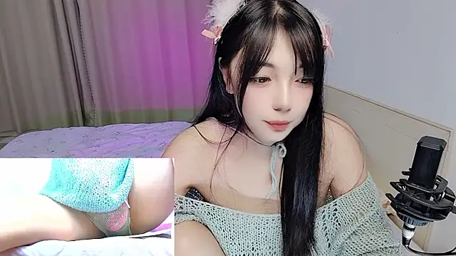 Song 99 online show from 12-15-25, 04:33