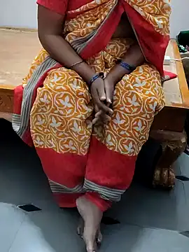 Snapshot of laxmitelugu78 chatting on 01-26-25, 01:36 laxmitelugu78 online show from 01-26-25, 01:36