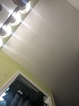 Snapshot of sexyhotstud12 chatting on 01-28-25, 10:12 sexyhotstud12 online show from 01-28-25, 10:12