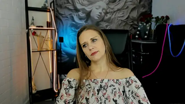 EmiliaBedy online show from 03-14-25, 05:16